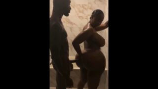 Fale Ass Zmeedoorr y BBC y King Nasis