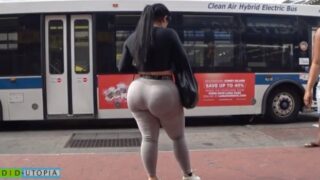 Y dormir en los leggins escritos y girados hasta el final.